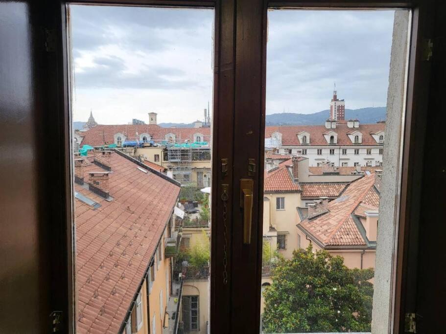 Mansarda Di Charme Con Vista Apartment Turin Exterior photo