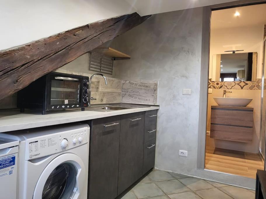 Mansarda Di Charme Con Vista Apartment Turin Exterior photo