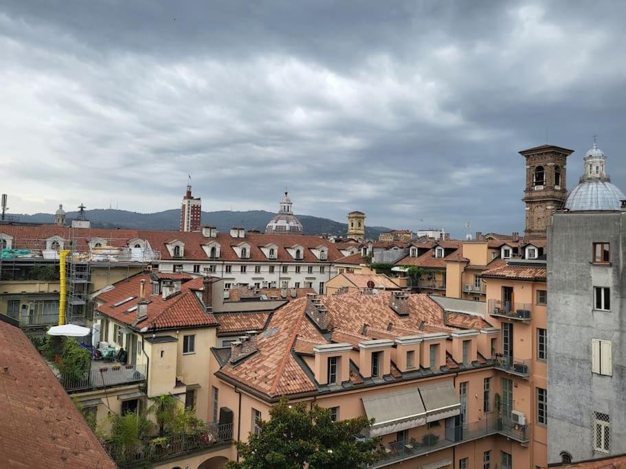 Mansarda Di Charme Con Vista Apartment Turin Exterior photo